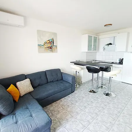 Lo - Sea View With Swimming Pool *