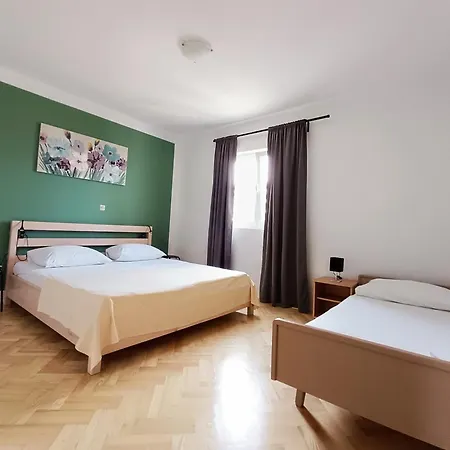 Apartment Lo - Sea View With Swimming Pool *