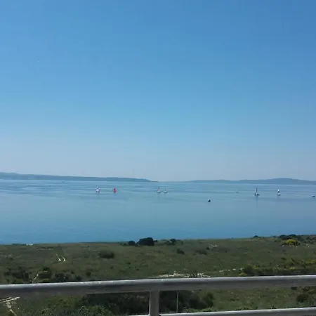 Lo - Sea View With Swimming Pool Διαμέρισμα *